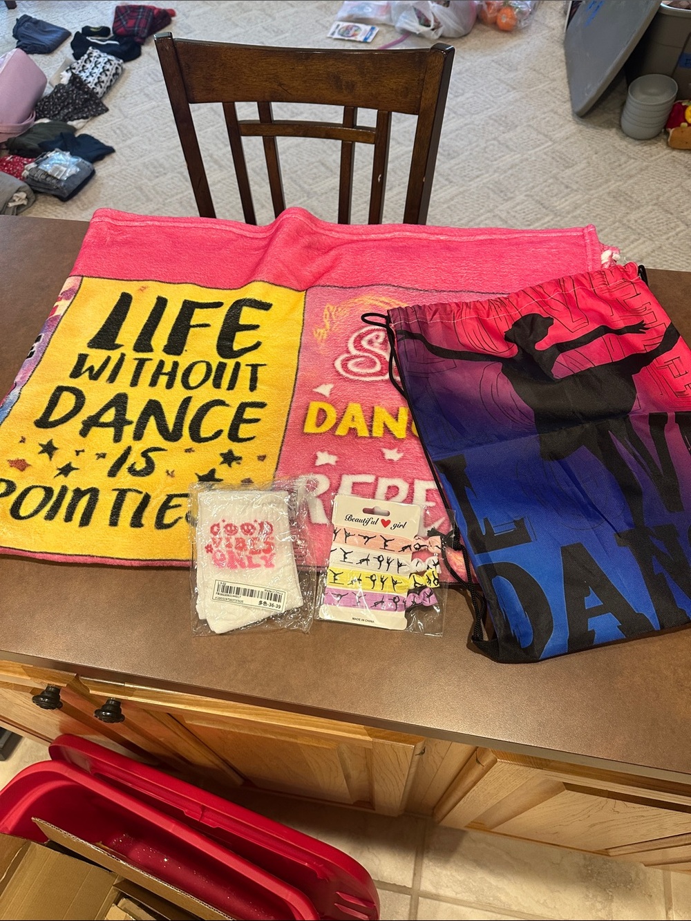 🩰Dance-Themed fun accessories Bundle